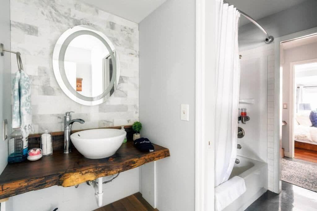 Walk To Broadway Charming Modern Historic Townhome Nashville Esterno foto